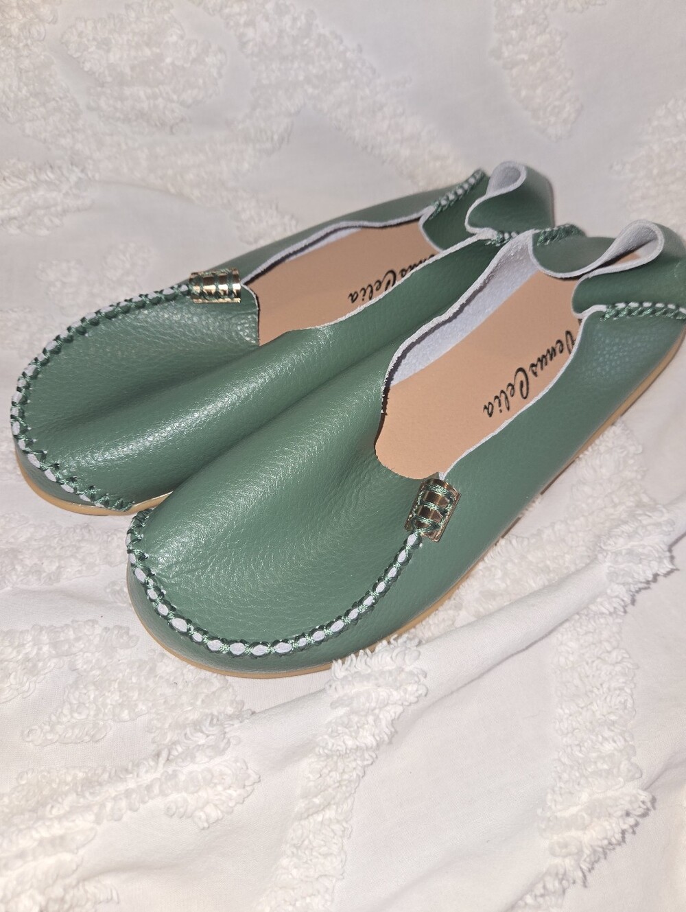 Venus Celia Comfortable Green Leather Slip-On Loafers Mocasins 35 5.5 Stretch